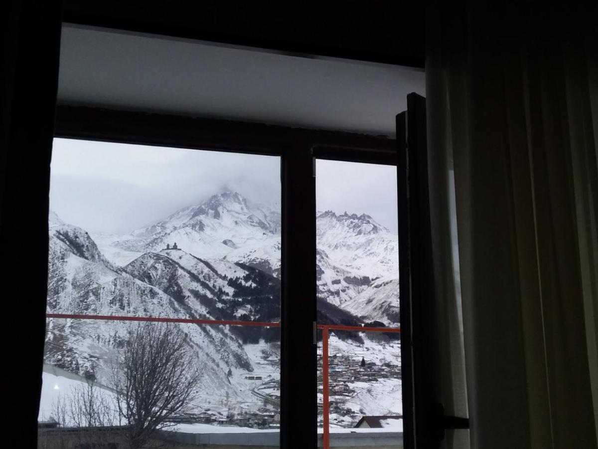 Cozy House Kazbegi Hotel Ngoại thất bức ảnh
